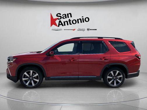 2025 Honda Pilot Touring 8-Passenger