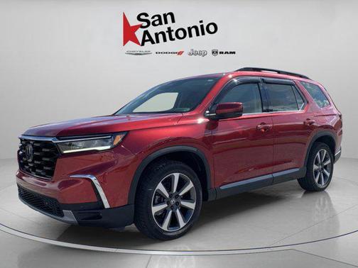 2025 Honda Pilot Touring 8-Passenger