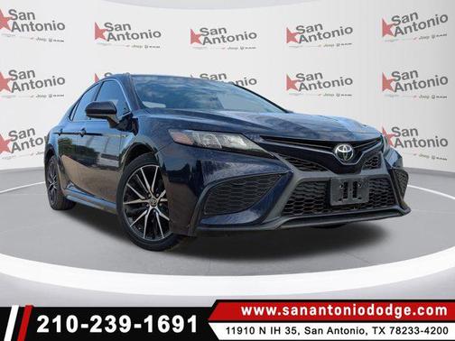 2021 Toyota Camry SE