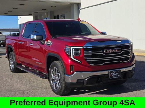 2024 GMC Sierra 1500 SLT