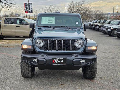 2025 Jeep Gladiator Nighthawk