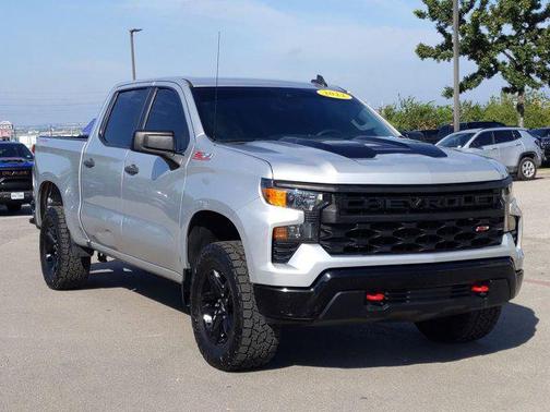 2022 Chevrolet Silverado 1500 Custom Trail Boss