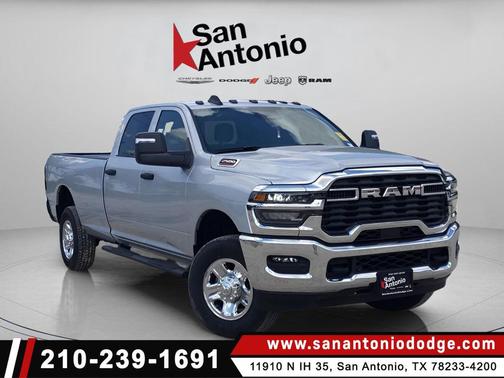 2026 RAM 2500 Tradesman Crew Cab 4x4 8' Box