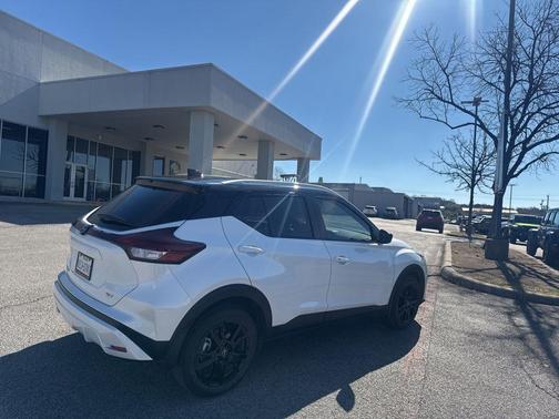 2024 Nissan Kicks SV