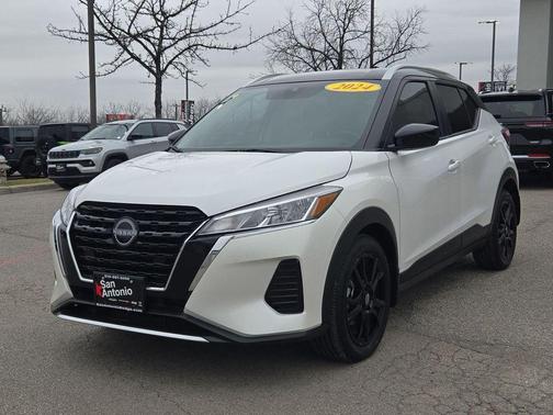2024 Nissan Kicks SV