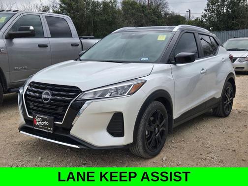 2024 Nissan Kicks SV