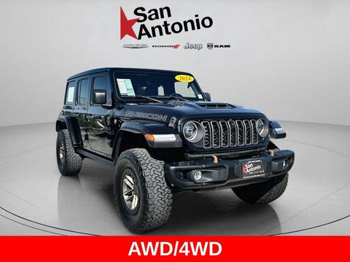 Black Clearcoat 2024 Jeep Wrangler Rubicon 392