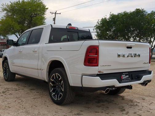 2025 RAM 1500 Limited