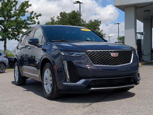 2025 Cadillac XT6 Luxury FWD