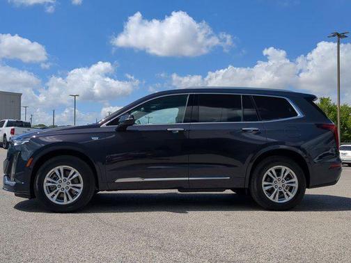2025 Cadillac XT6 Luxury FWD