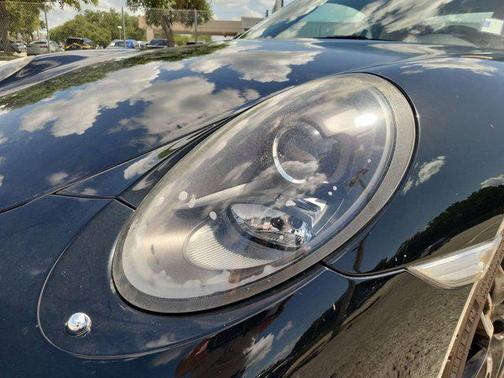 2014 Porsche 911 Carrera 4S Cabriolet