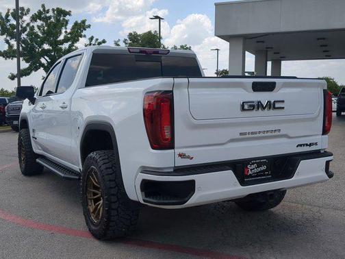 2022 GMC Sierra 1500 AT4X