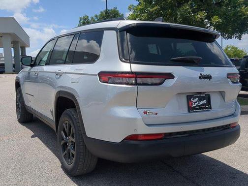 2025 Jeep Grand Cherokee L Altitude