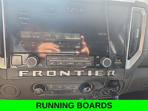 2025 Nissan Frontier SV