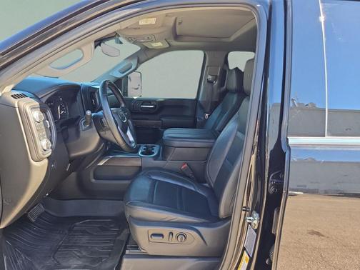 2023 GMC Sierra 3500 Denali