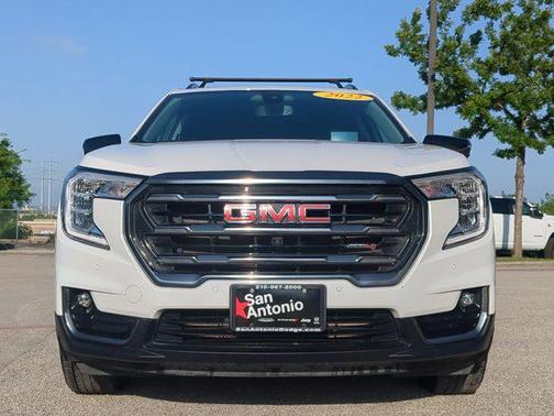 2022 GMC Terrain AWD AT4