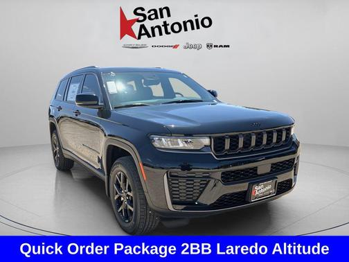 Diamond Black Crystal Pearlcoat 2026 Jeep Grand Cherokee L Altitude