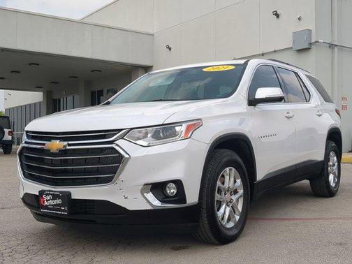 2021 Chevrolet Traverse LT Cloth