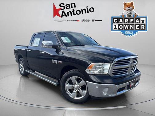 Brilliant Black Crystal Pearlcoat 2015 RAM 1500 Lone Star