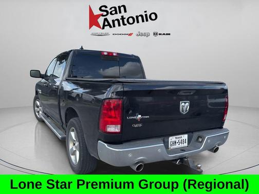 Brilliant Black Crystal Pearlcoat 2015 RAM 1500 Lone Star