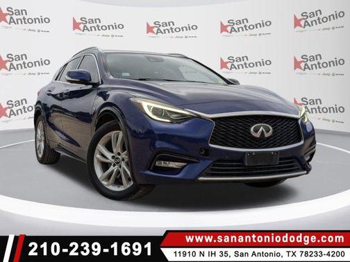2018 INFINITI QX30 Premium