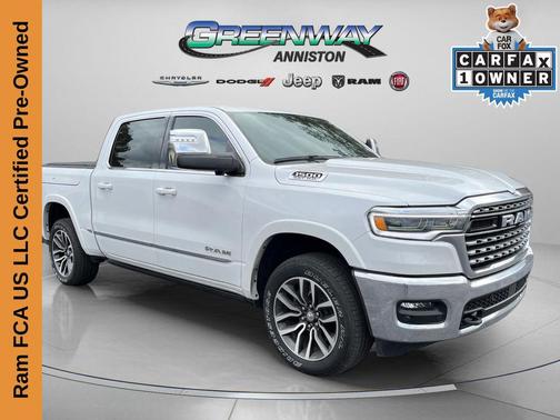 Ivory White Tri-Coat Pearlcoat 2025 RAM 1500 Limited