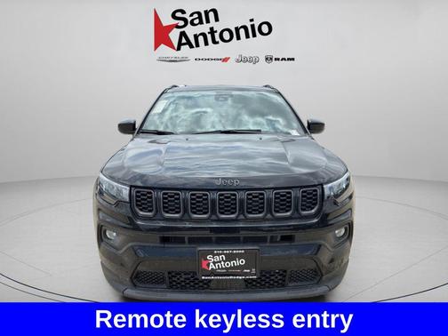 Diamond Black Crystal Pearlcoat 2026 Jeep Compass Latitude