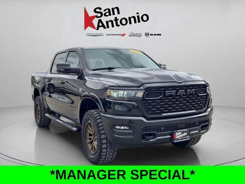 Diamond Black Crystal Pearlcoat 2026 RAM 1500 Big Horn/Lone Star