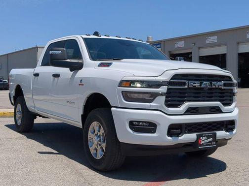 2025 RAM 2500 Lone Star Crew Cab 4x4 6'4' Box
