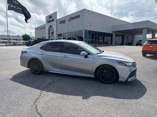 Celestial Silver Metallic 2021 Toyota Camry XSE