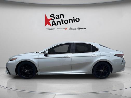 Celestial Silver Metallic 2021 Toyota Camry XSE
