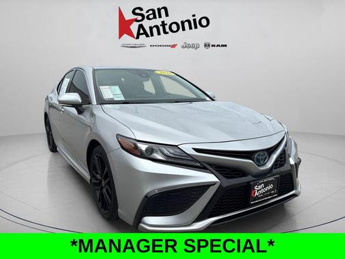 Celestial Silver Metallic 2021 Toyota Camry XSE