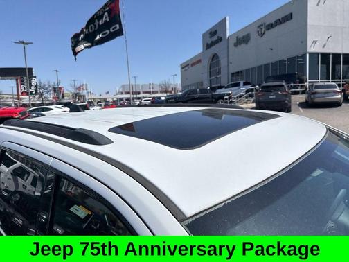 2016 Jeep Grand Cherokee 75th Anniversary
