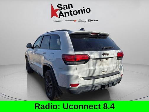 2016 Jeep Grand Cherokee 75th Anniversary