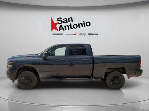 2025 RAM 2500 Tradesman Crew Cab 4x4 6'4' Box