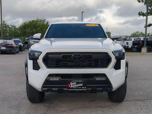 2024 Toyota Tacoma TRD Off Road