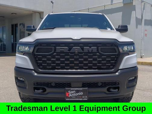 2025 RAM 1500 Warlock Crew Cab 4x4 5'7' Box