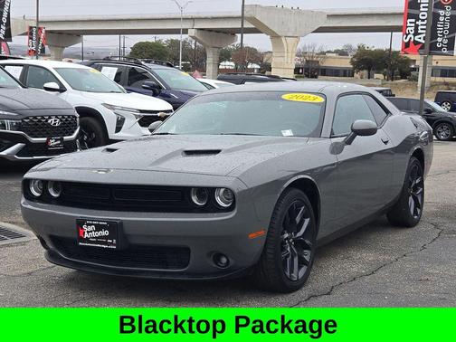 2023 Dodge Challenger SXT