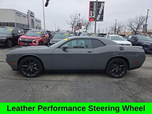 2023 Dodge Challenger SXT