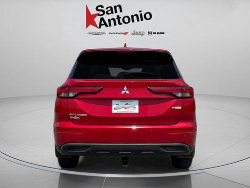 2024 Mitsubishi Outlander ES 2.5 2WD