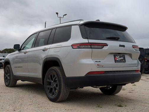 2025 Jeep Grand Cherokee L Altitude