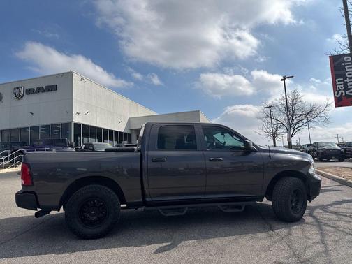 2018 RAM 1500 Tradesman