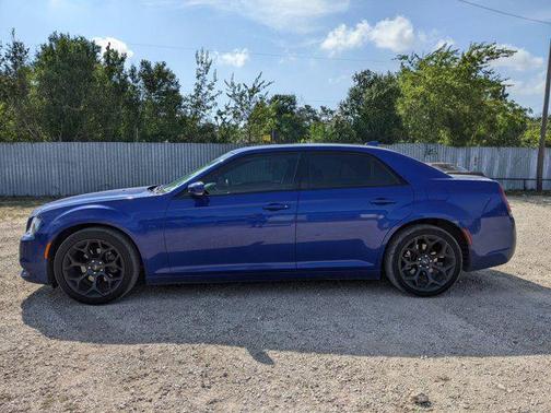 2019 Chrysler 300 S