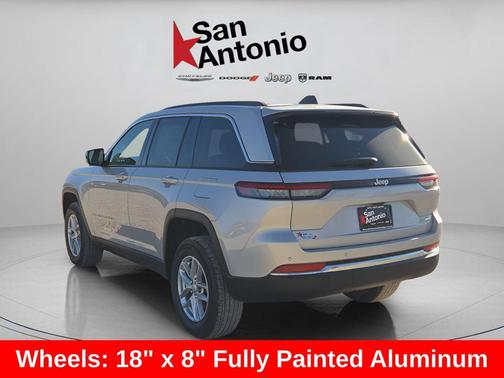 2025 Jeep Grand Cherokee Laredo