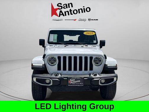 Bright White Clearcoat 2021 Jeep Gladiator Overland