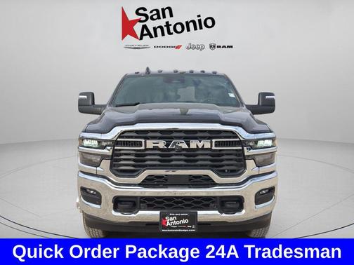Diamond Black Crystal Pearlcoat 2026 RAM 3500 Tradesman Crew Cab 4x4 8' Box