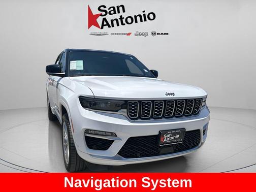 Bright White Clearcoat 2023 Jeep Grand Cherokee Summit