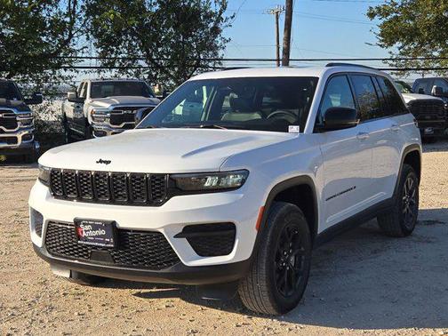 2025 Jeep Grand Cherokee Altitude
