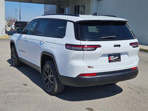 2025 Jeep Grand Cherokee L Altitude