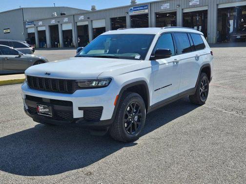 2025 Jeep Grand Cherokee L Altitude